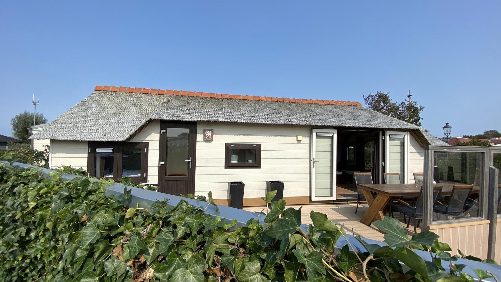 VZ792 Holiday chalet in Renesse