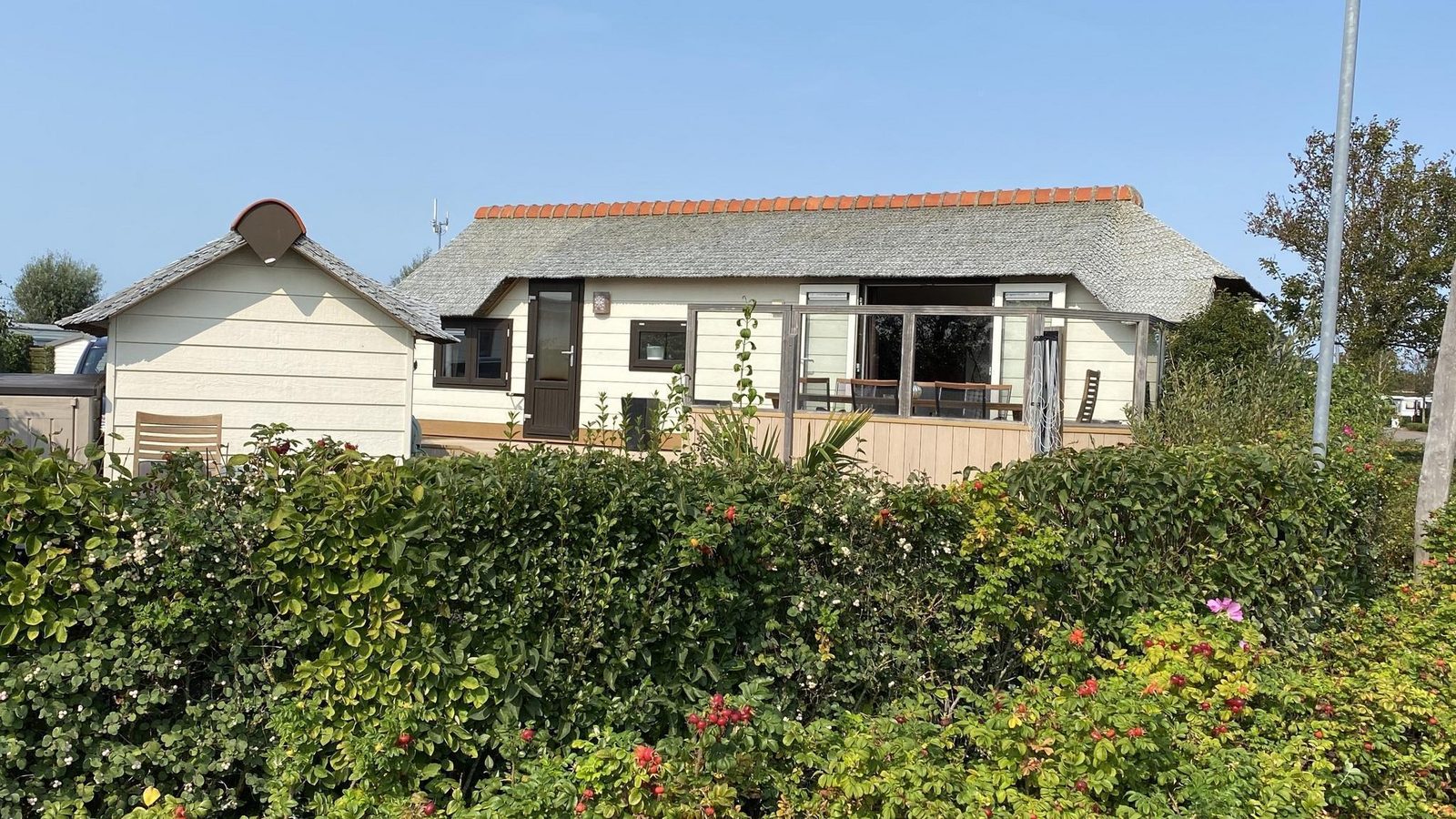 VZ792 Holiday chalet in Renesse