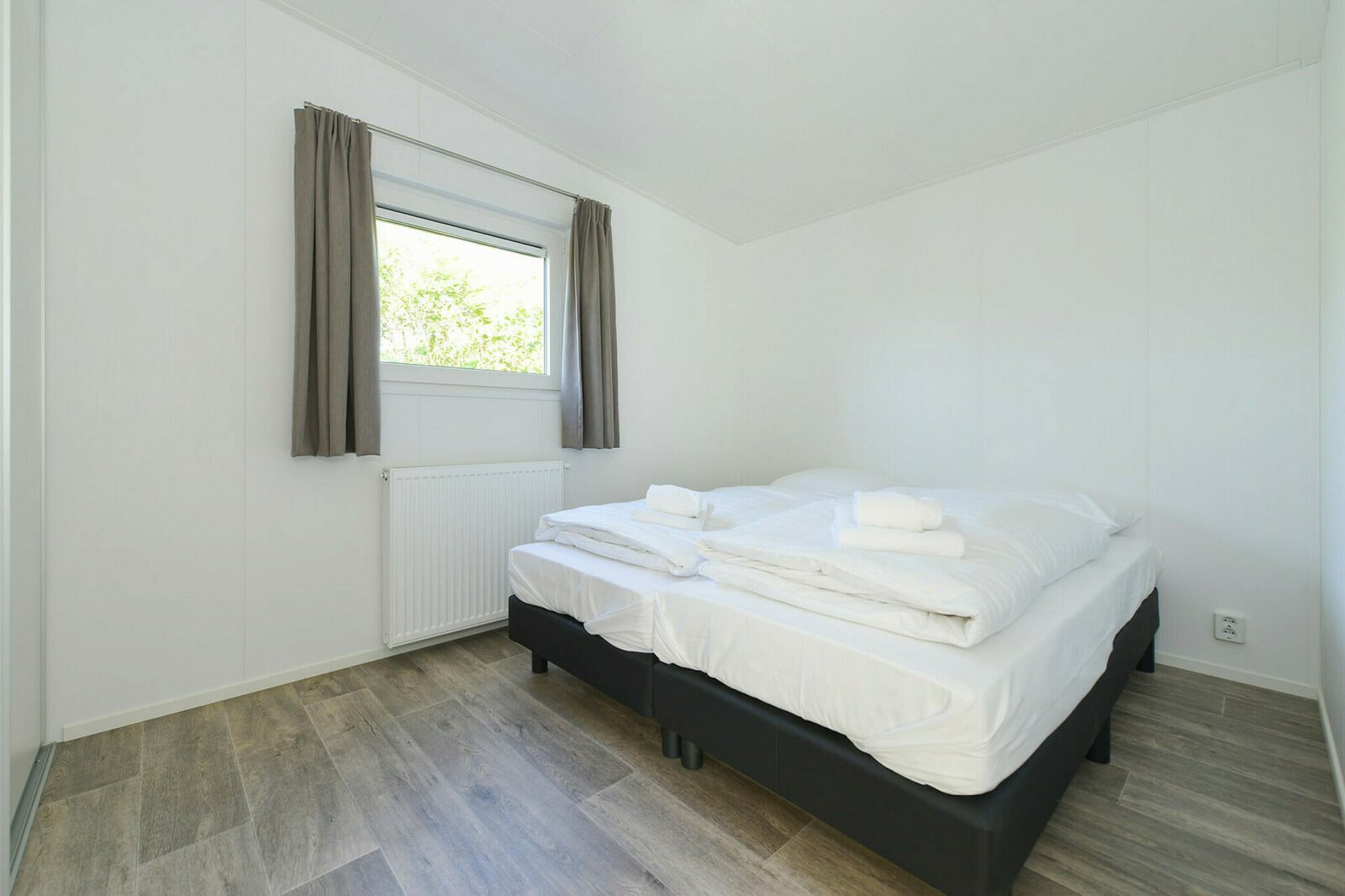 Chalet 4 Personen - Vakantiepark Hart van Zeeland | Heinkenszand