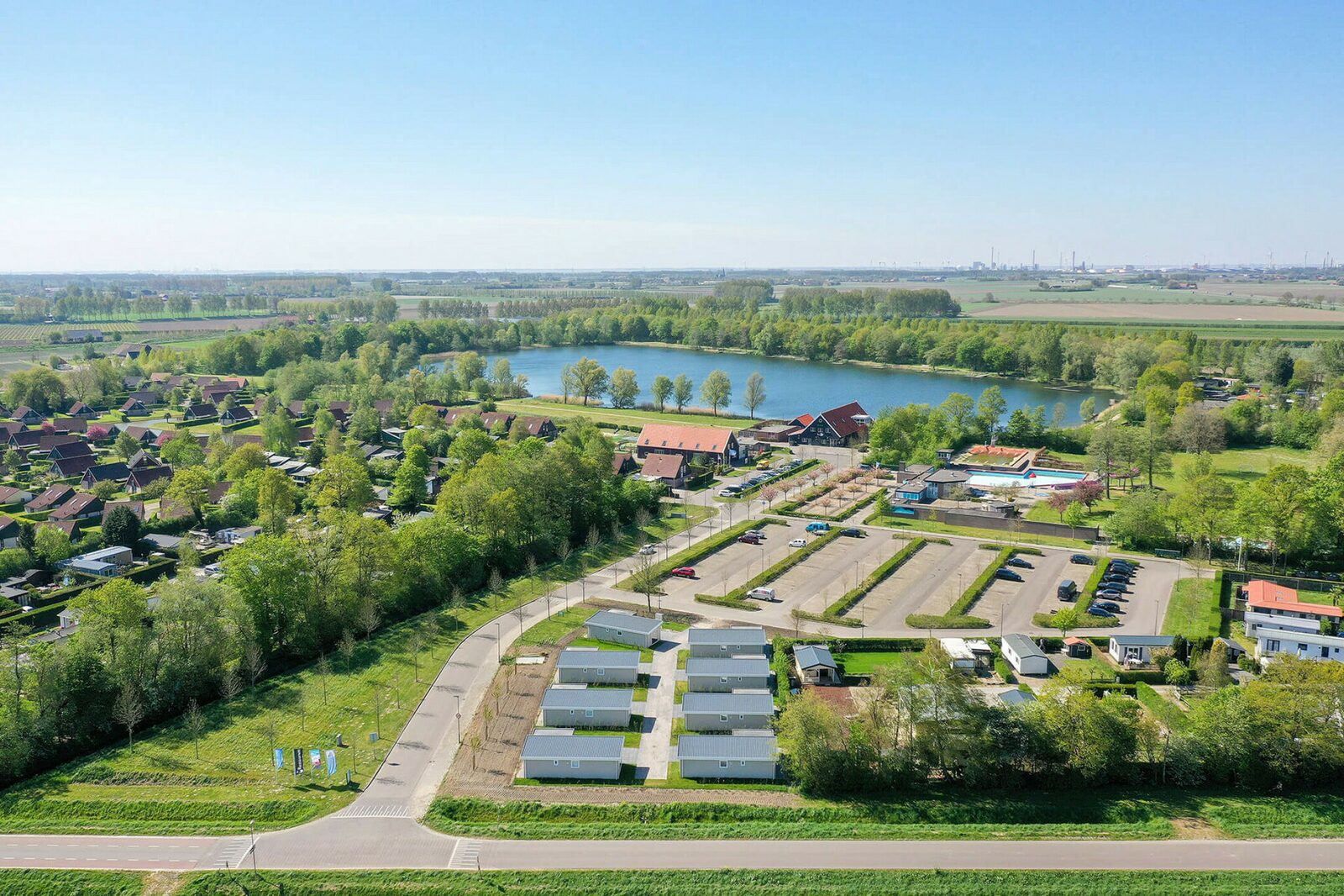 Chalet 4 Personen - Vakantiepark Hart van Zeeland | Heinkenszand