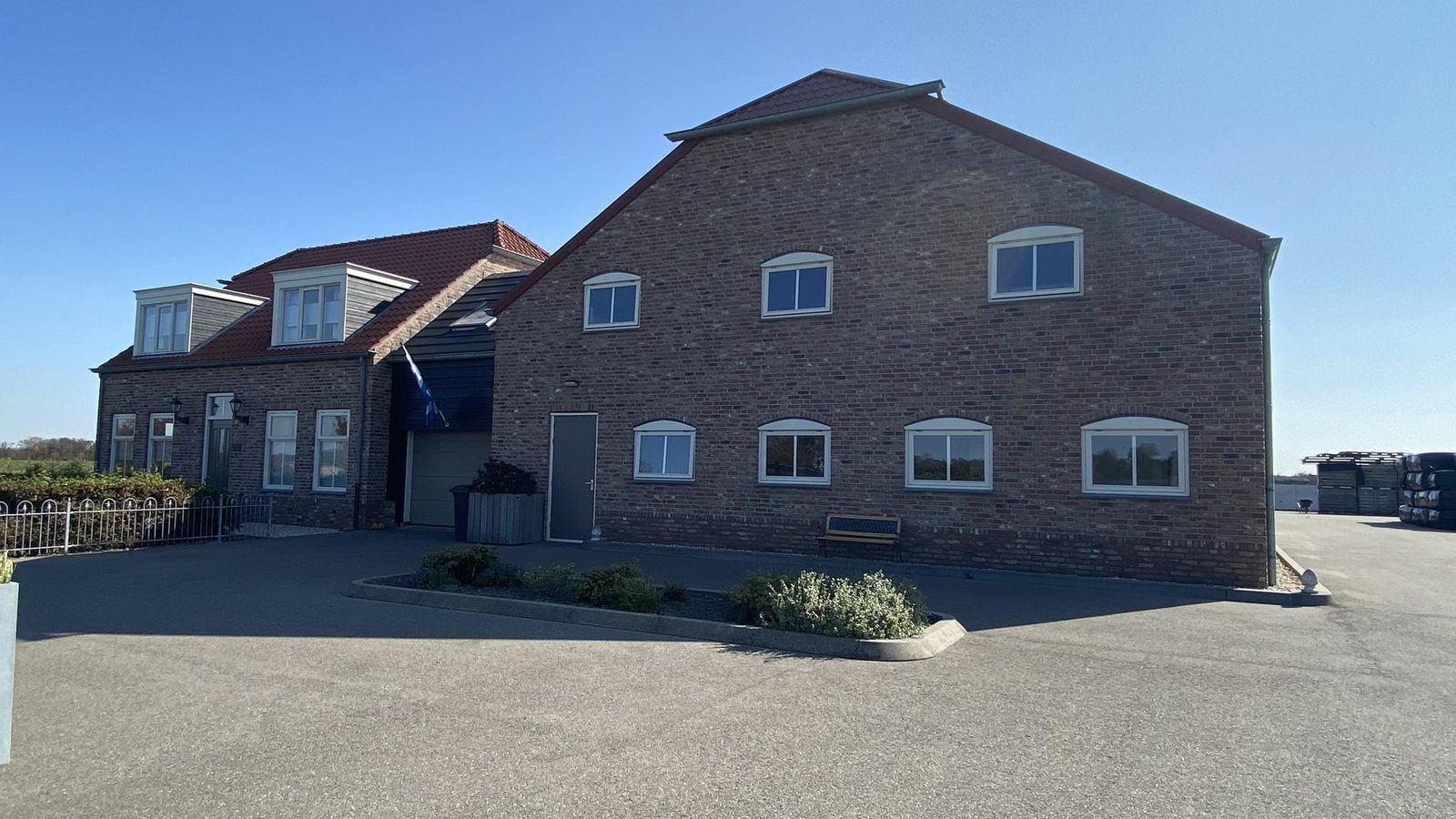 VZ471 Brand New Home Veere