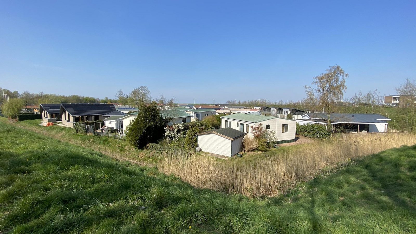 VZ866 Holiday chalet in Sint Annaland
