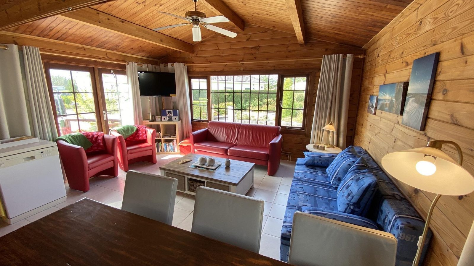 VZ810 Holiday chalet Sint-Annaland