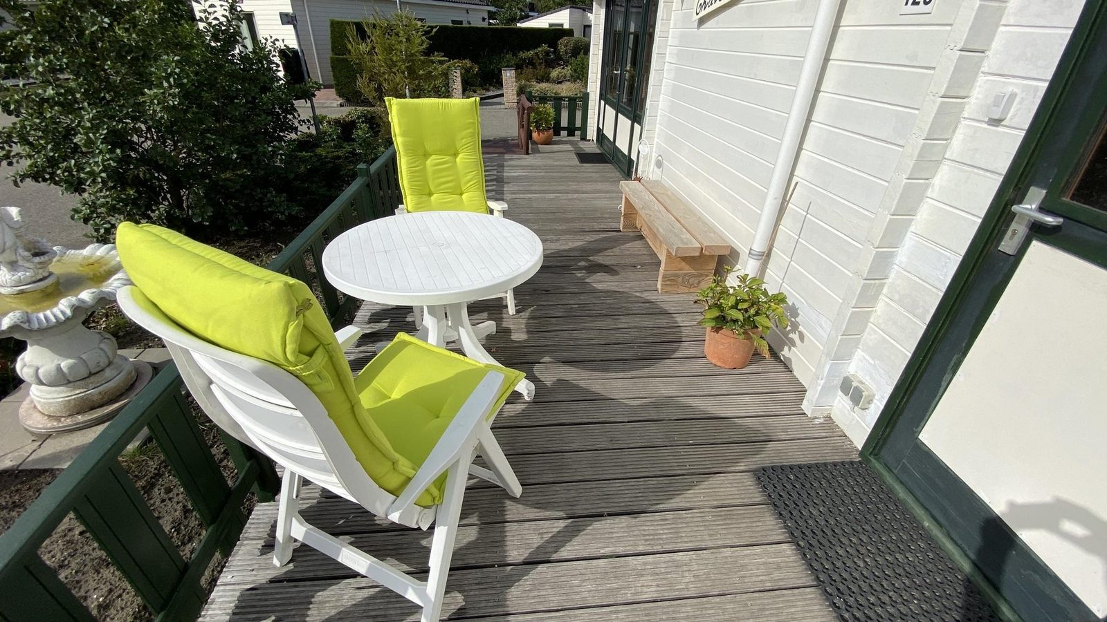 VZ810 Holiday chalet Sint-Annaland