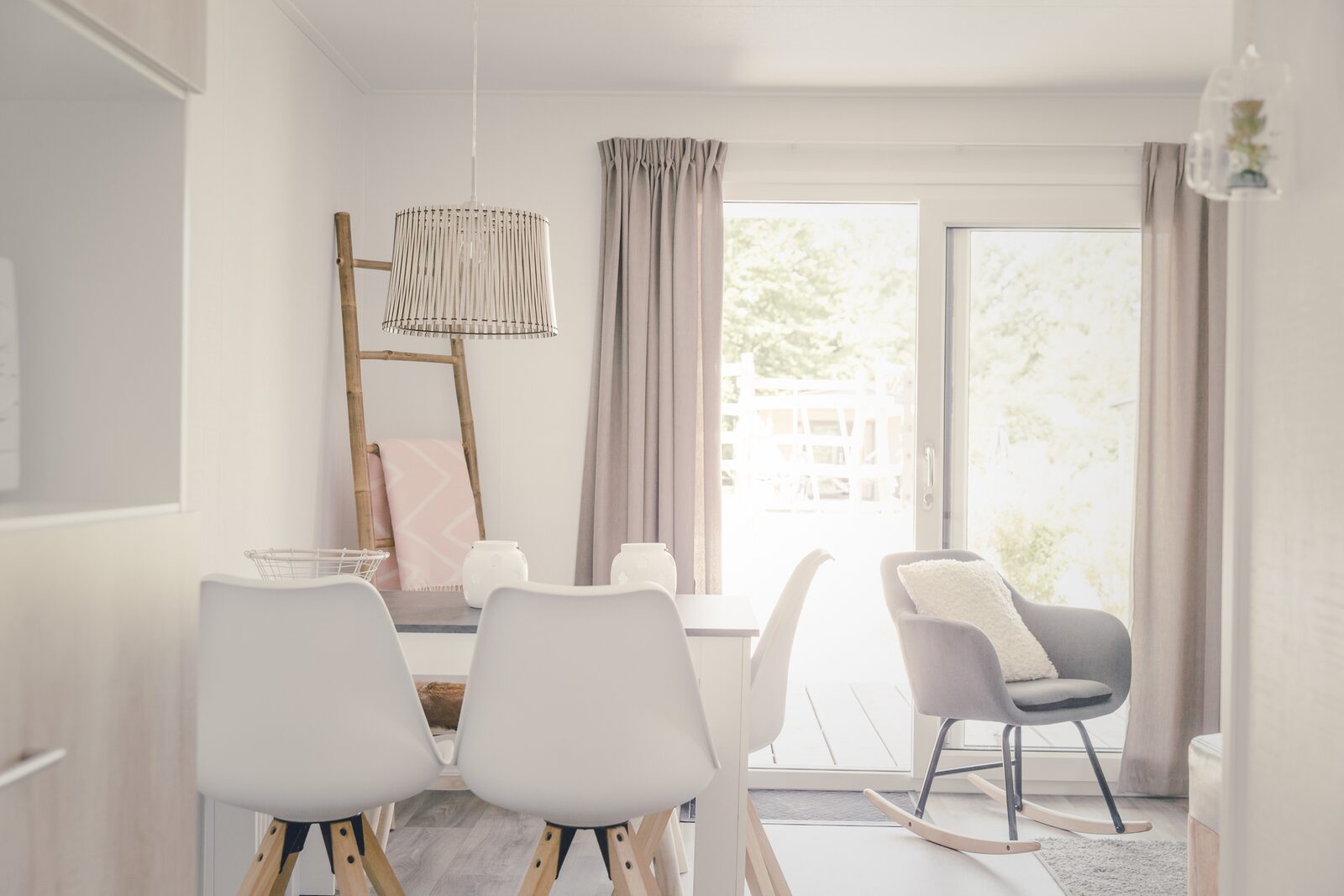Groepsaccommodatie (6x bungalette met veranda) I 30 personen