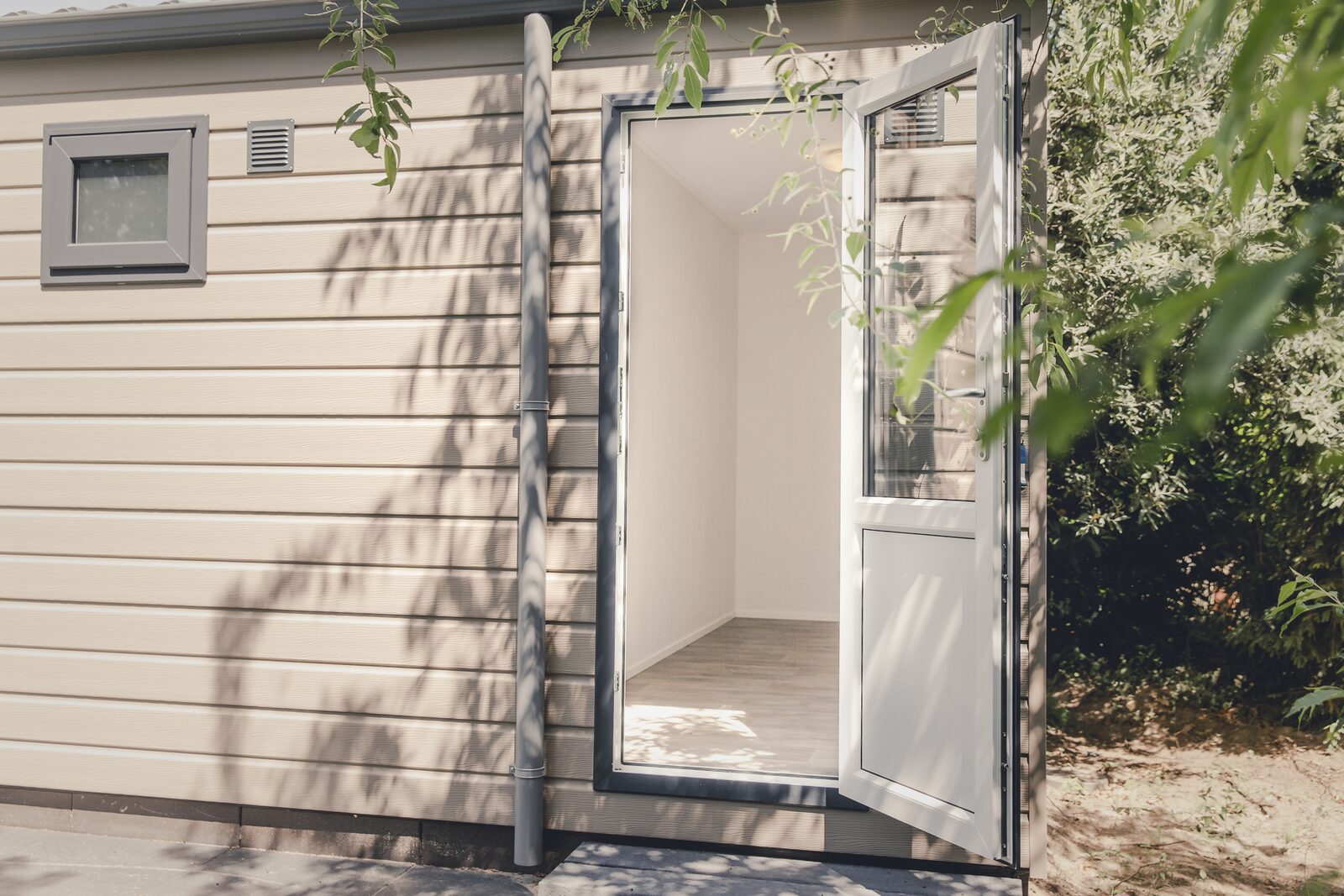 Groepsaccommodatie (6x bungalette met veranda) I 30 personen