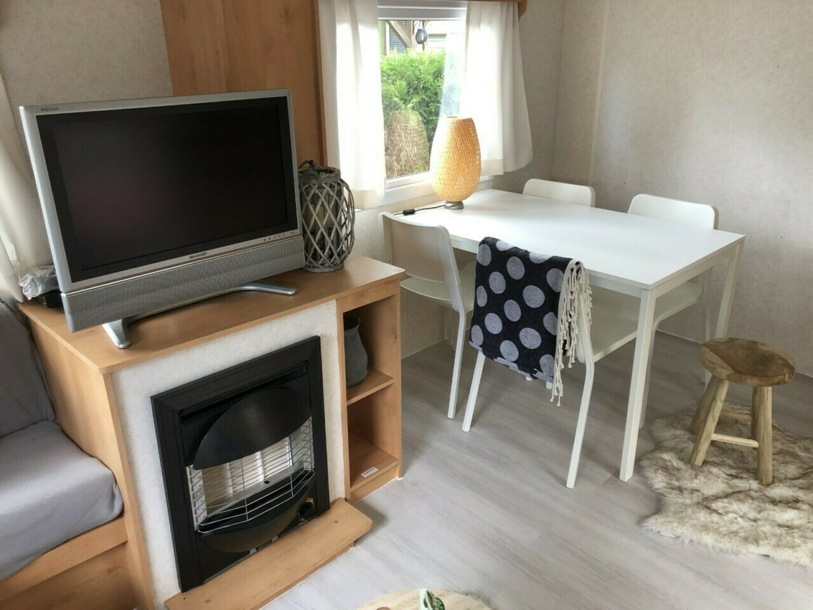 Caravan 3* E | 2 volwassenen en 2 kinderen