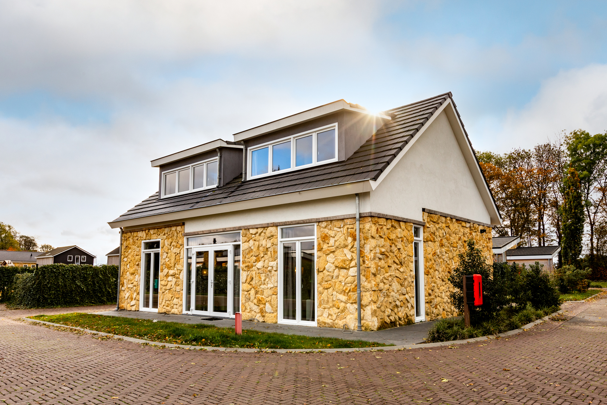 Group accommodation 12+3