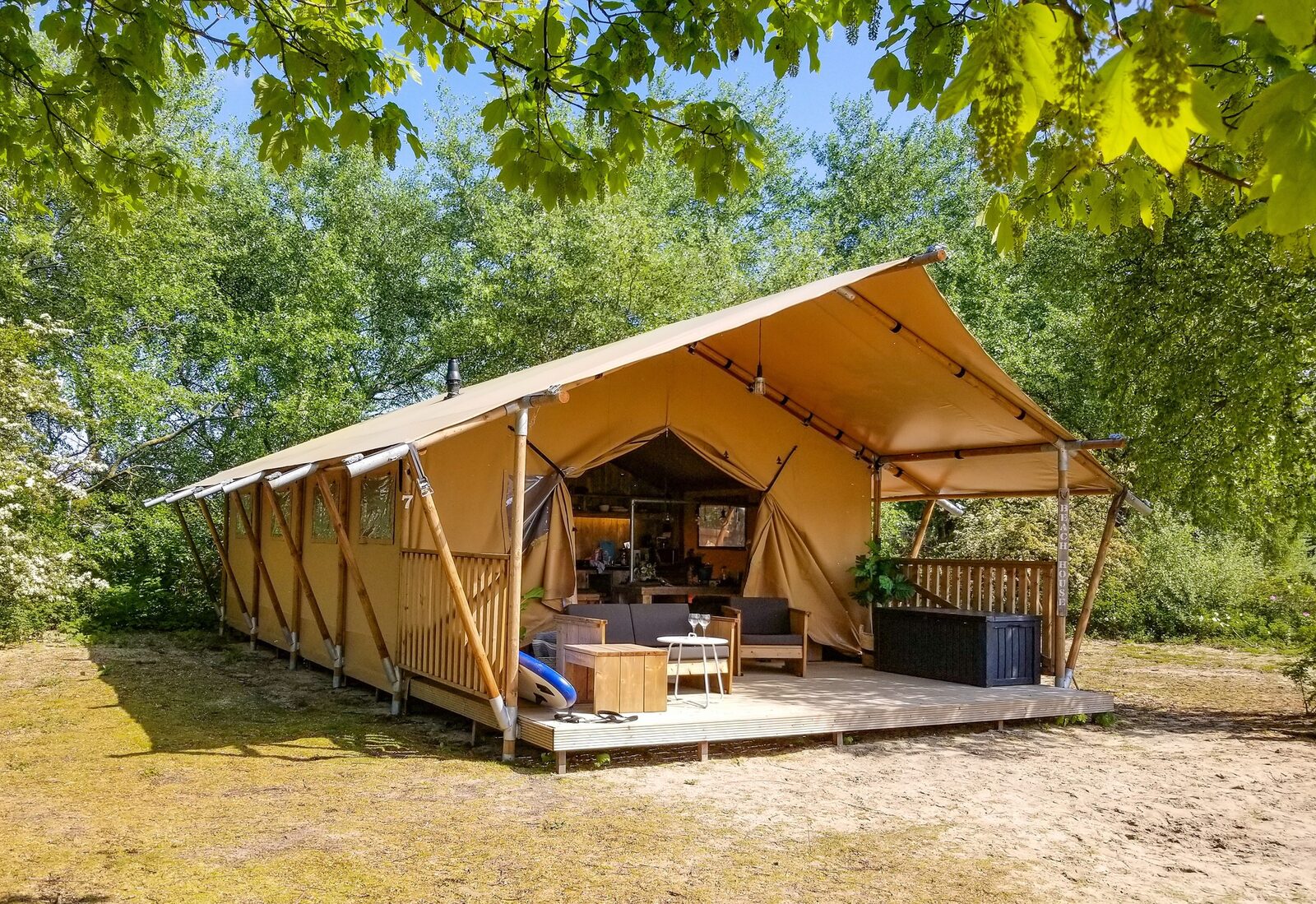 Safari-Lodge XL für 6 Personen