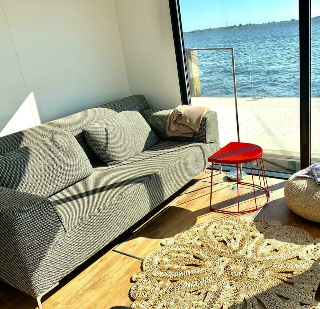 Houseboat - Paviljoenwei 4-3 | Sneek (Offingawier)  'Earrebarre'