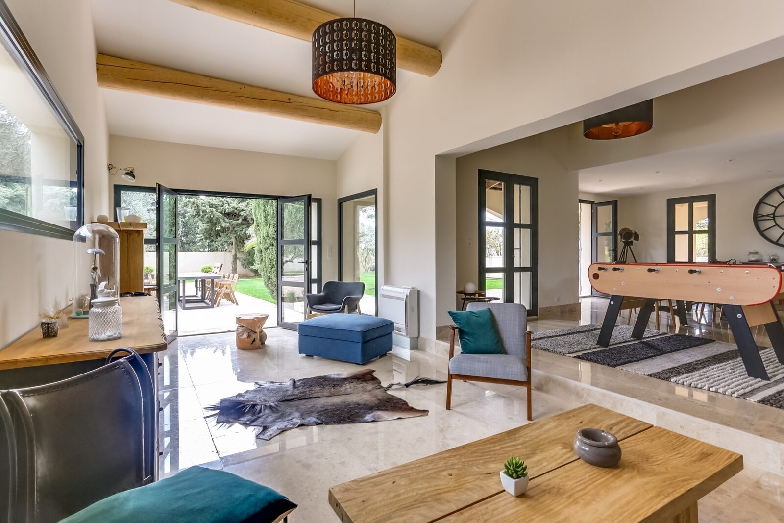 Villa Safar met zwembad en airco