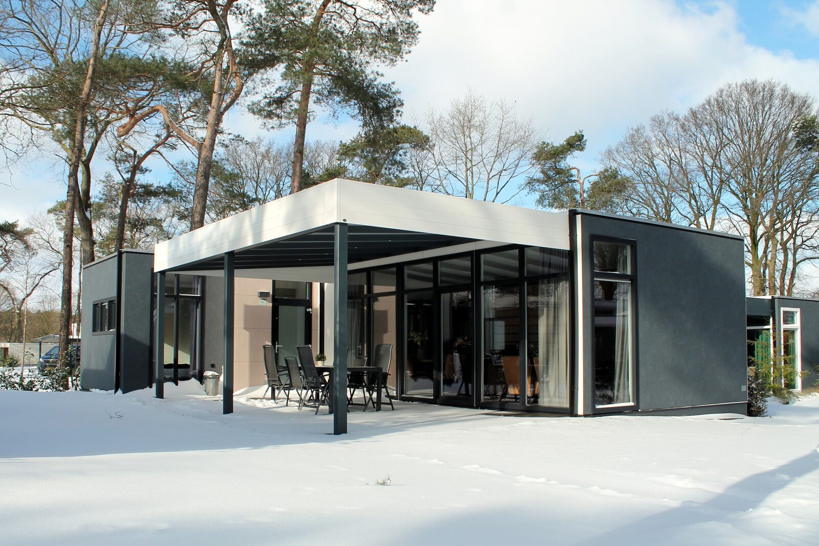 Forest Villa | 2 - 6 people