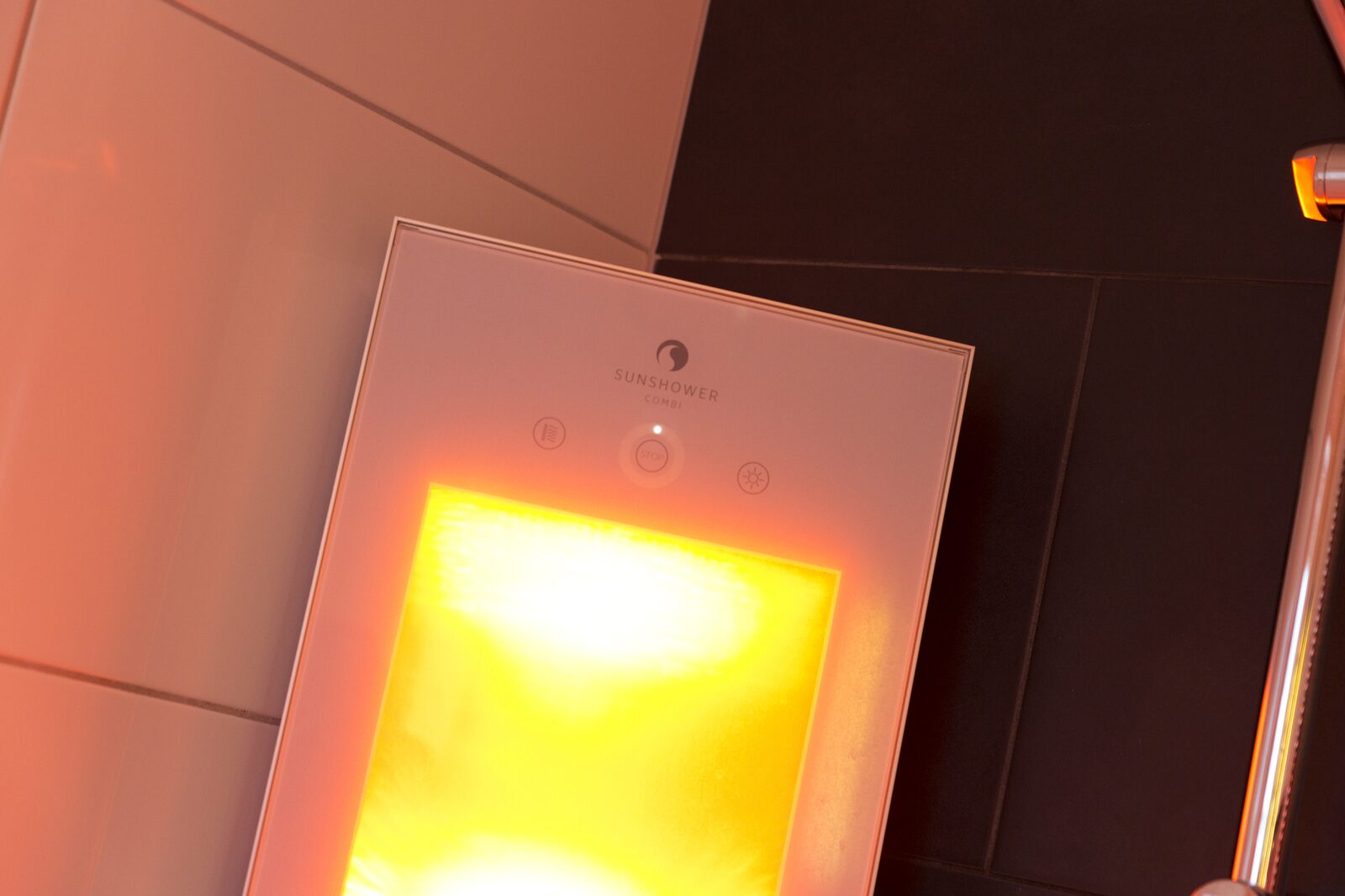 De Appelbloesem 6-persoons met overdekte hottub, barrelsauna, lounge, wifi