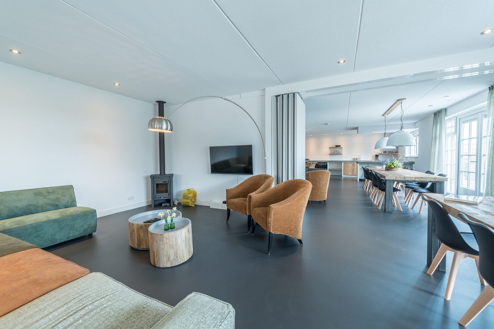Texels Landleven XXL I luxe eco vakantiehuis met zwemvijver 