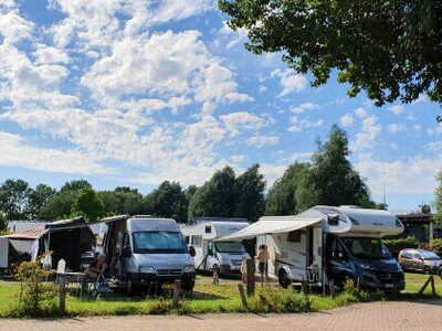 Camper/caravan plaatsen