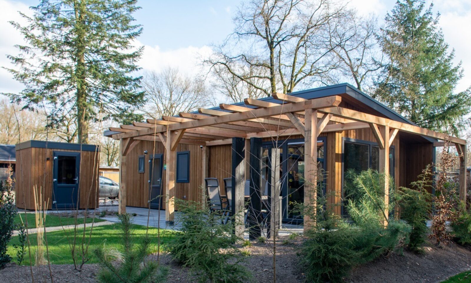 Heide Lodge Eco 4 Personen mit Hottub und Sauna