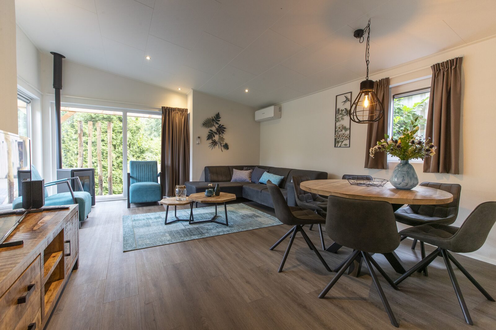 Heide Lodge Eco 6 people with Hottub and Sauna