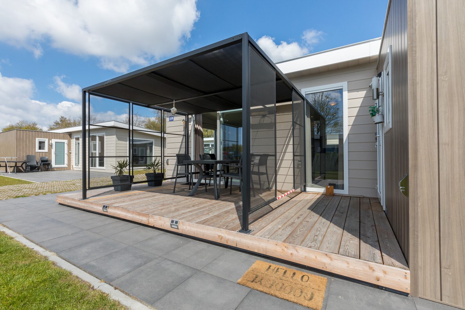 Chalet 4 Personen - Vakantiepark Hart van Zeeland | Heinkenszand