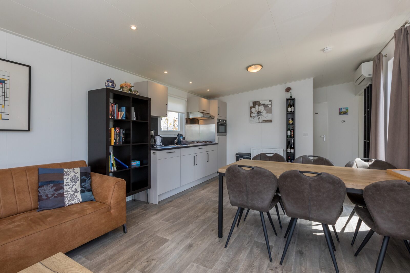 Chalet 4 Personen - Vakantiepark Hart van Zeeland | Heinkenszand
