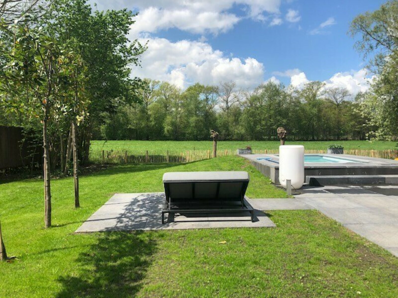 De Noteboom 6-persoons, verwarmd privé zwembad, hottub, overdekte lounge met haard, panorama sauna, sunshower, luxe, wifi