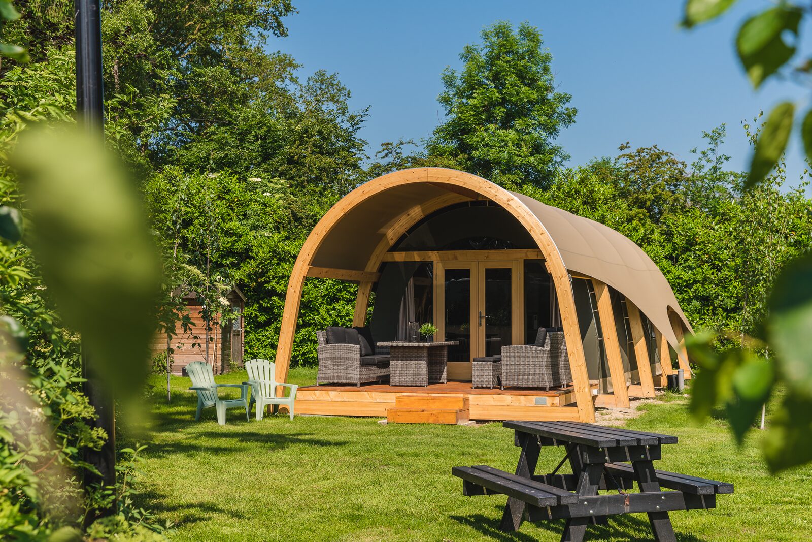 Luxus Lodgetent XL stellt private Sanitäranlagen | 4 Pers. 