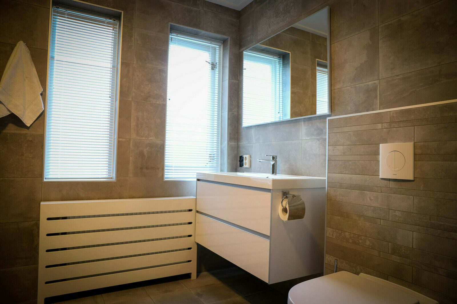 14-person spa bungalow