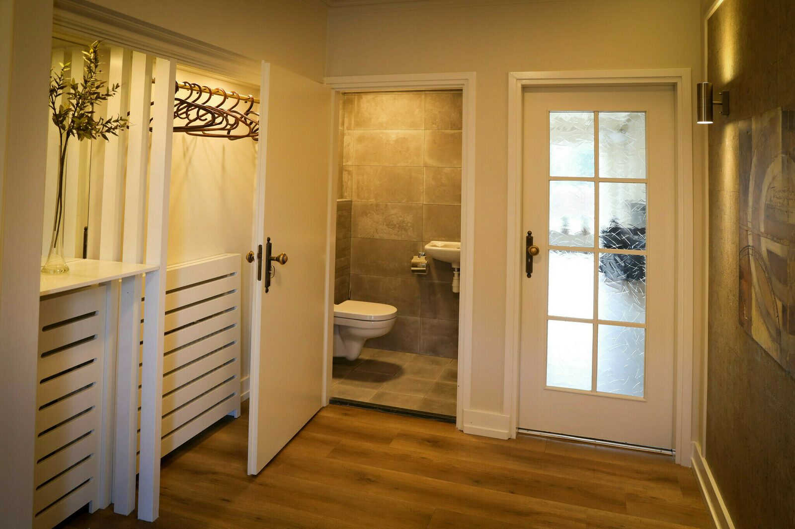14-person spa bungalow