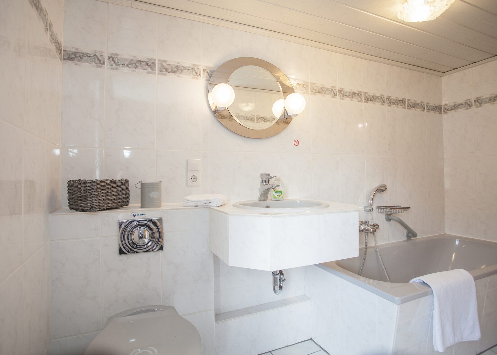 Ferienwohnung - Neuastenbergerstrasse 4 | Neuastenberg (Winterberg)