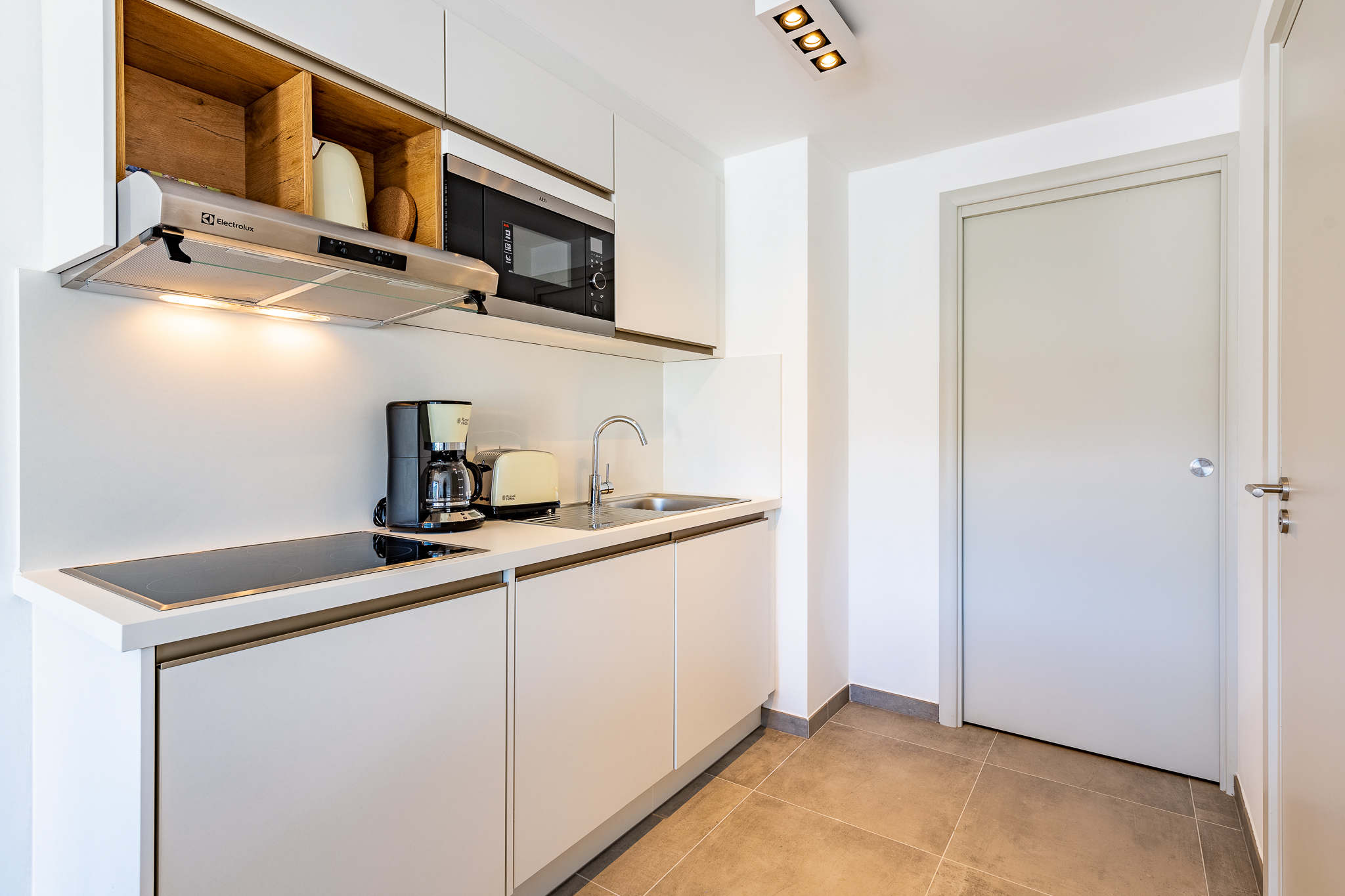 new-standard-studio-for-4-people-with-sofa-bed-and-bunk-bed