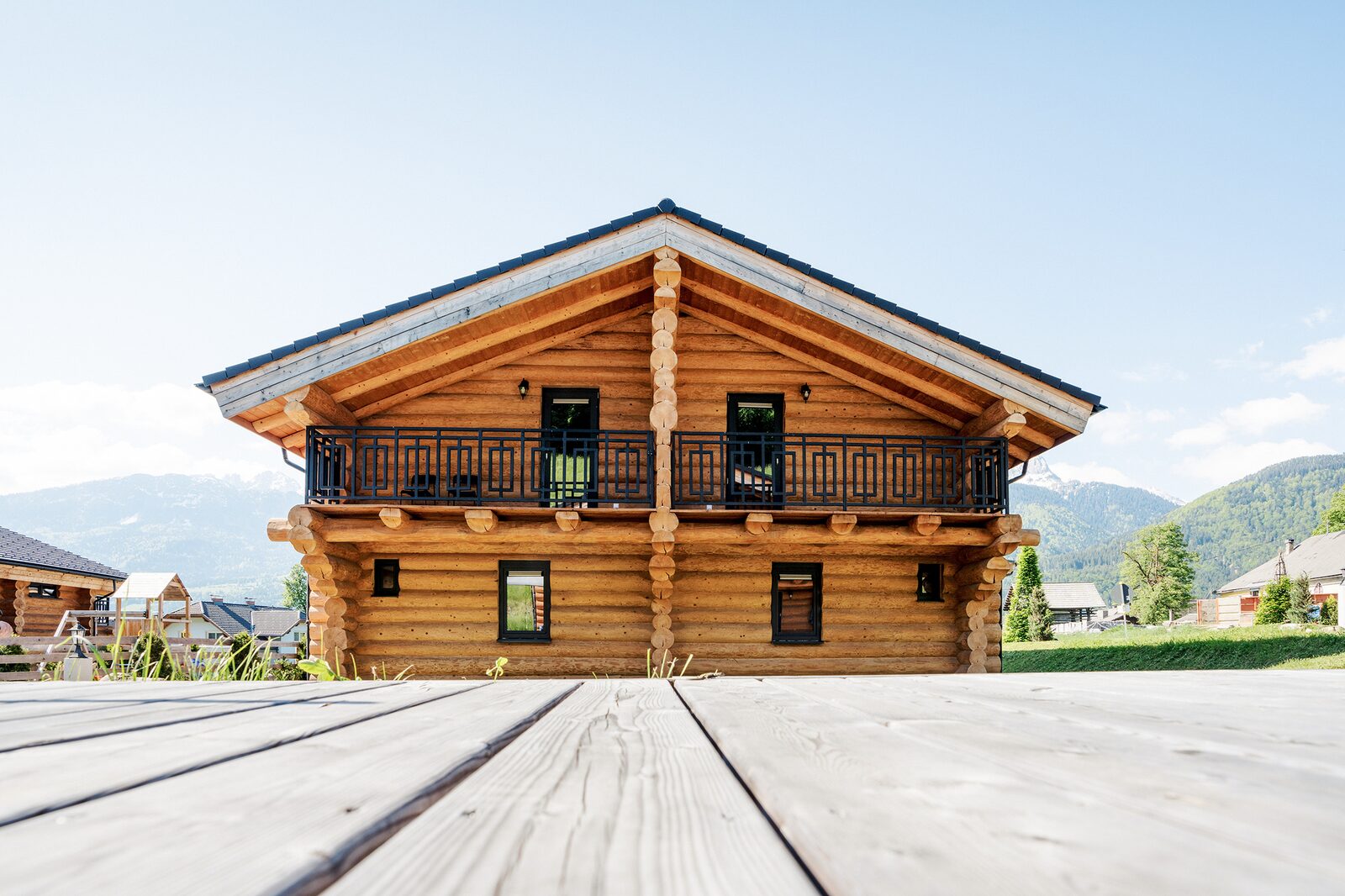 Lodge 4-6C1