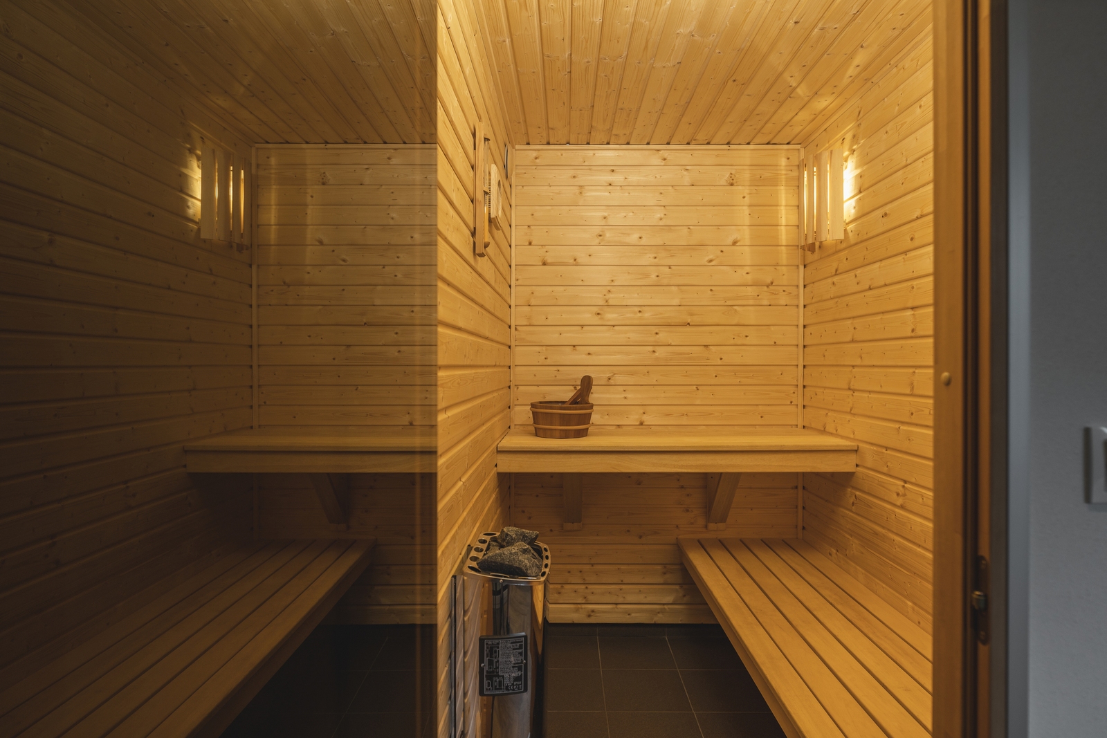 River Lodge Wellness | Sauna und Badewanne | 2 Personen