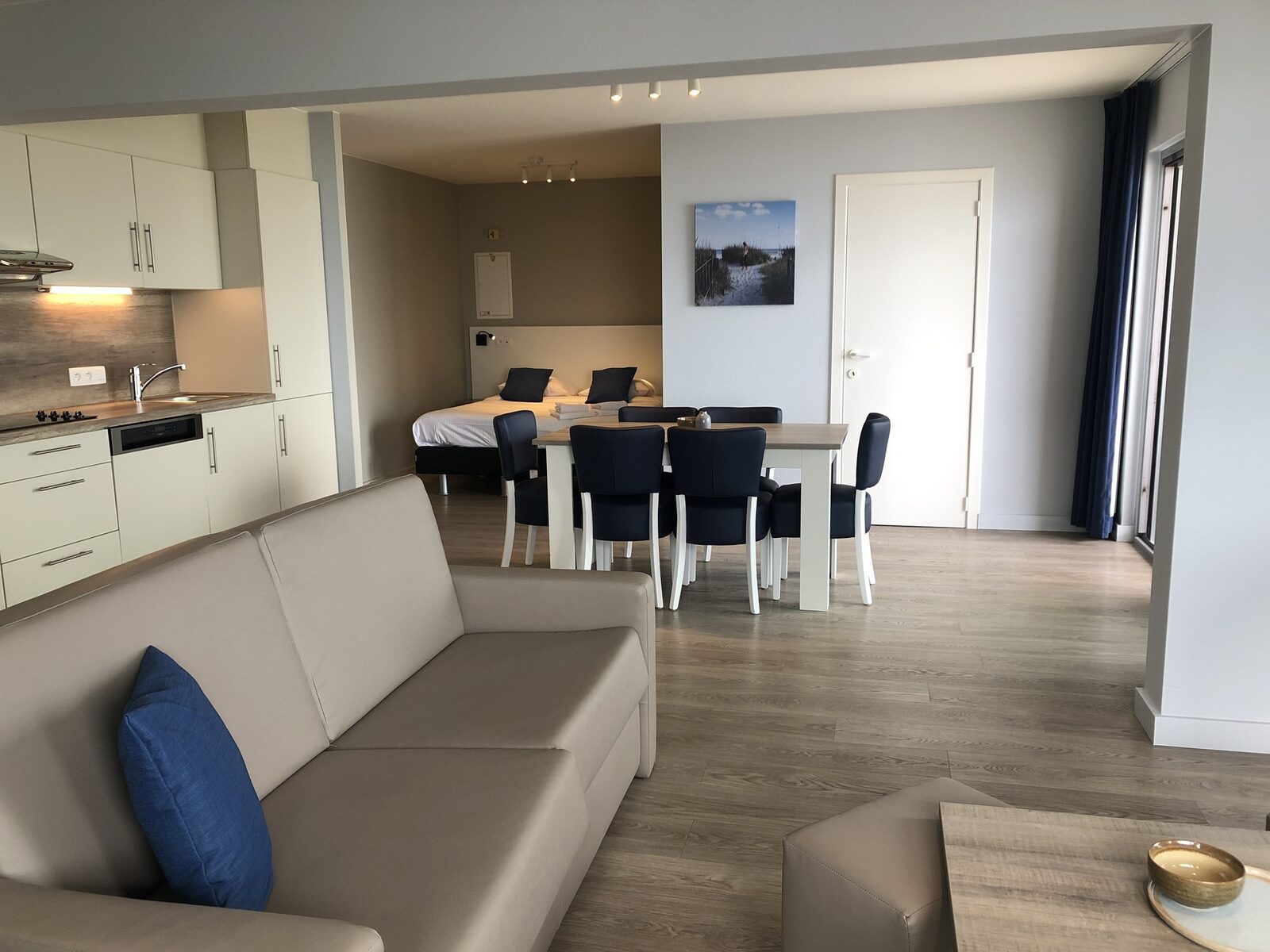 Comfort Suite - 6p | Bedroom - Sleeping corner - Sofa bed | Balcony - Sea view