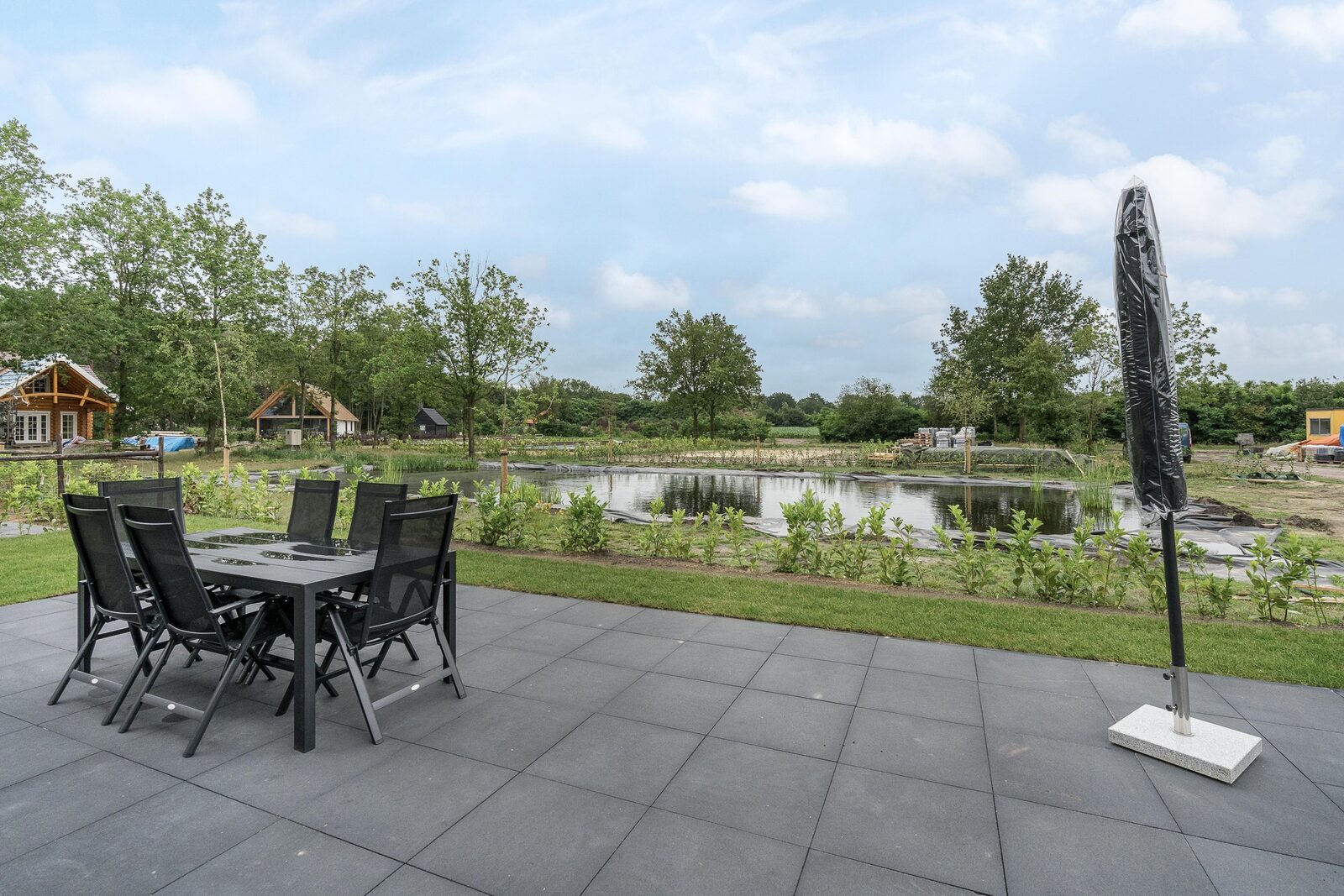 Farm Lodge 676