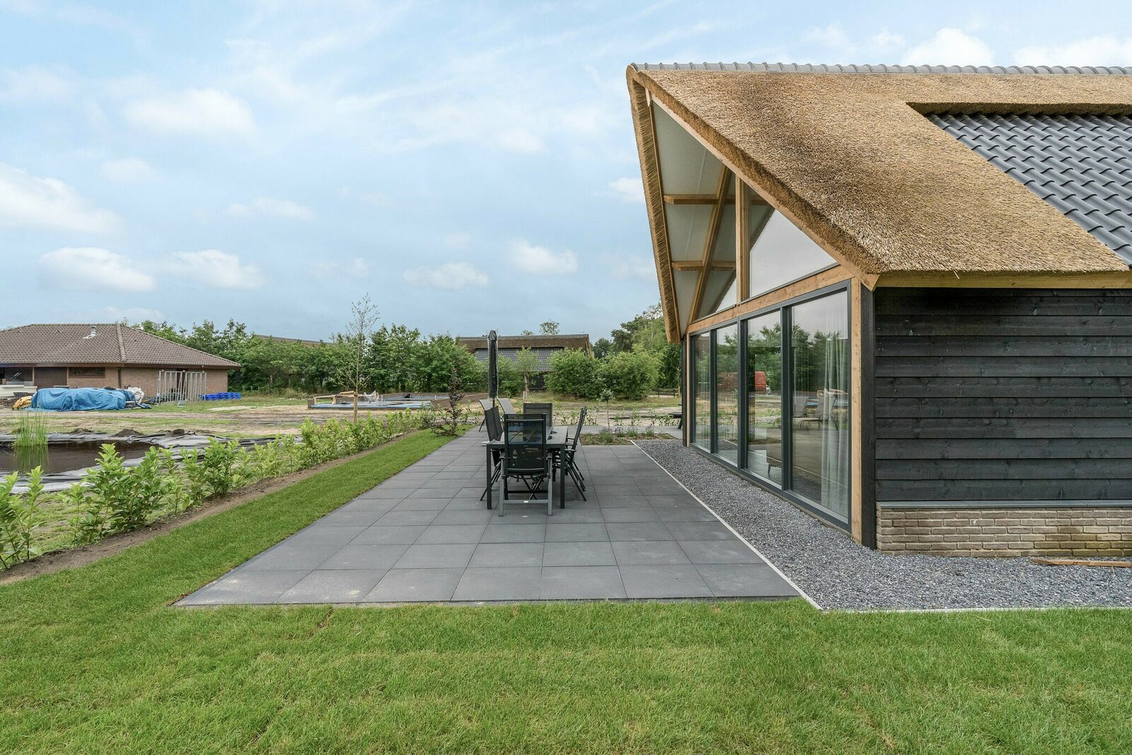 Farm Lodge 676