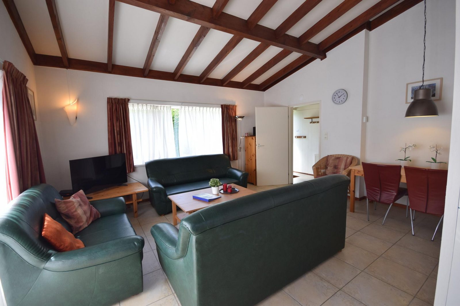 VZ1032 Vakantiebungalow in Oostkapelle