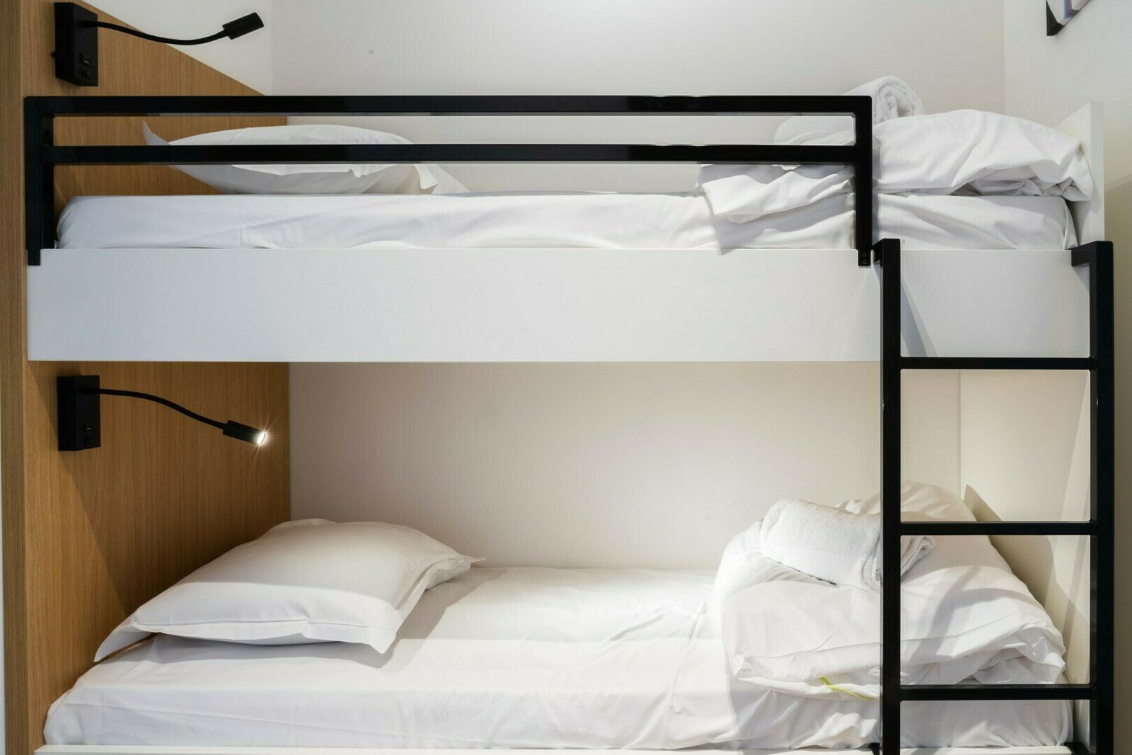 [Standard] Studio sofa bed & bunk beds