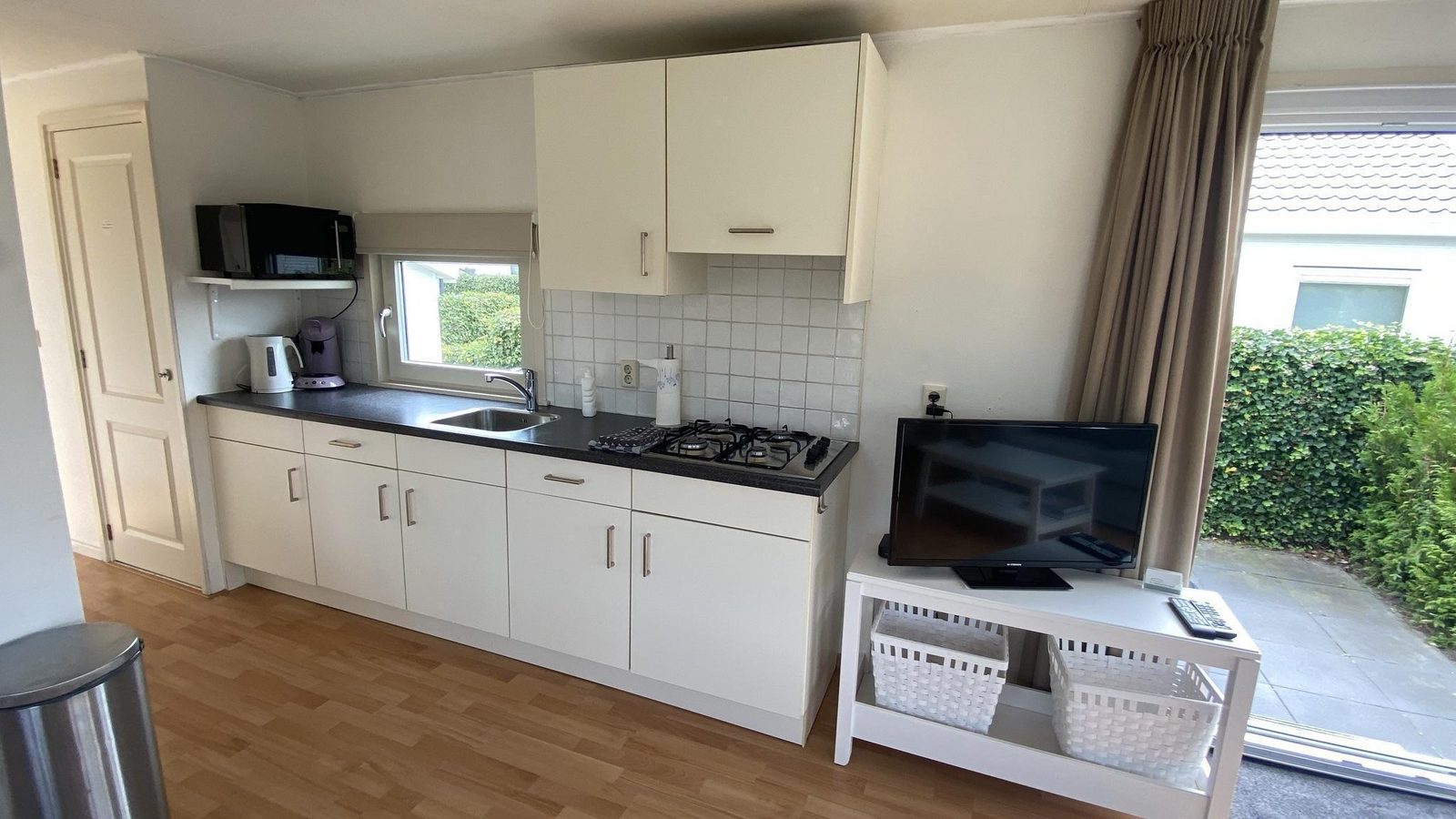 VZ1019 Holiday chalet Sint-Annaland