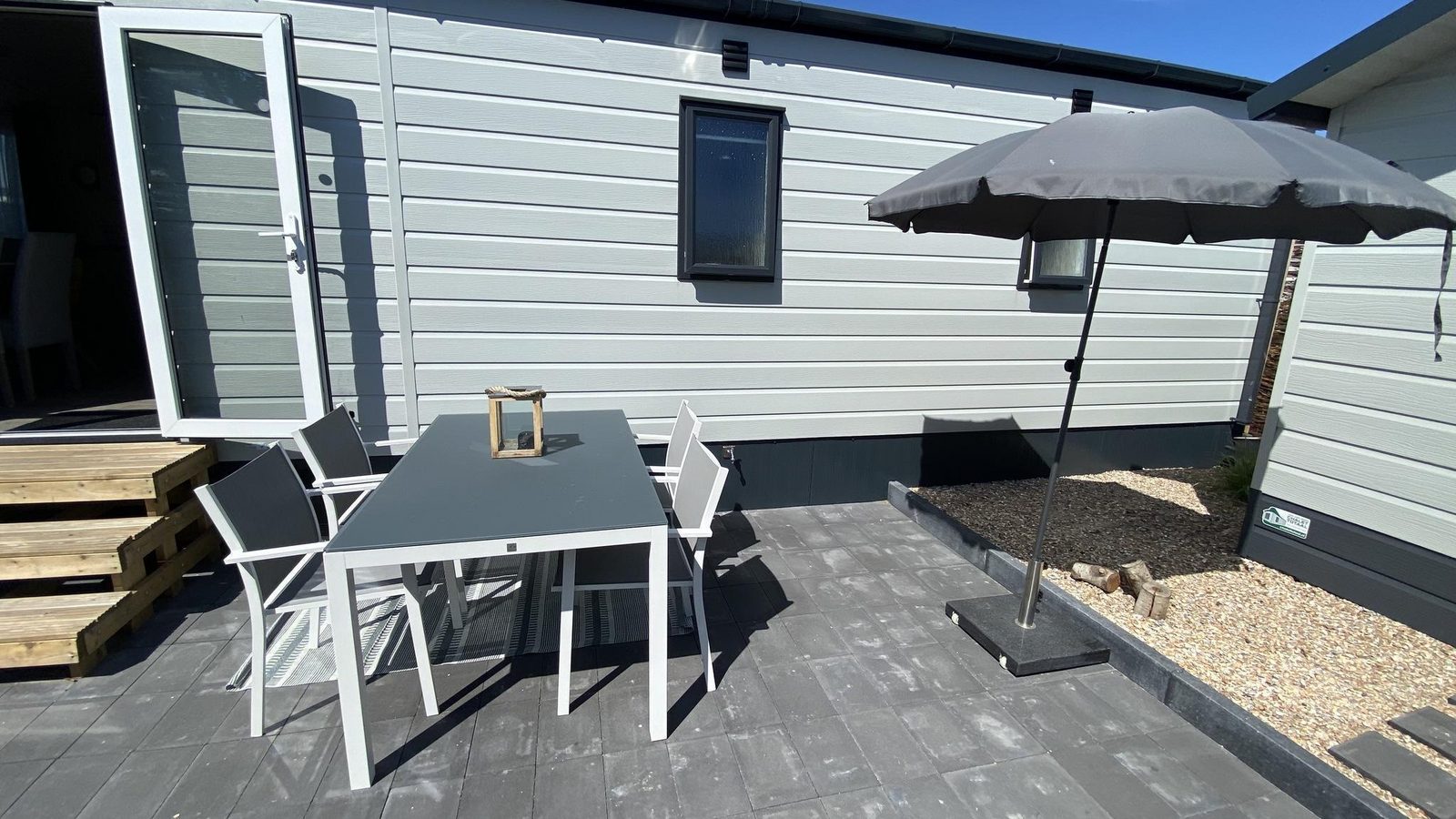 VZ930 Holidaychalet Duif 245 in Renesse