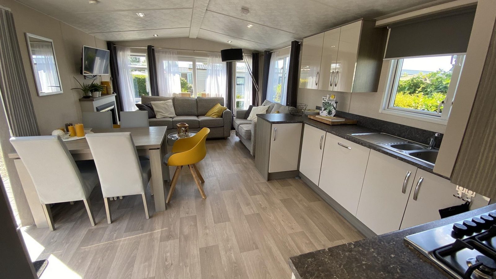 VZ930 Holidaychalet Duif 245 in Renesse