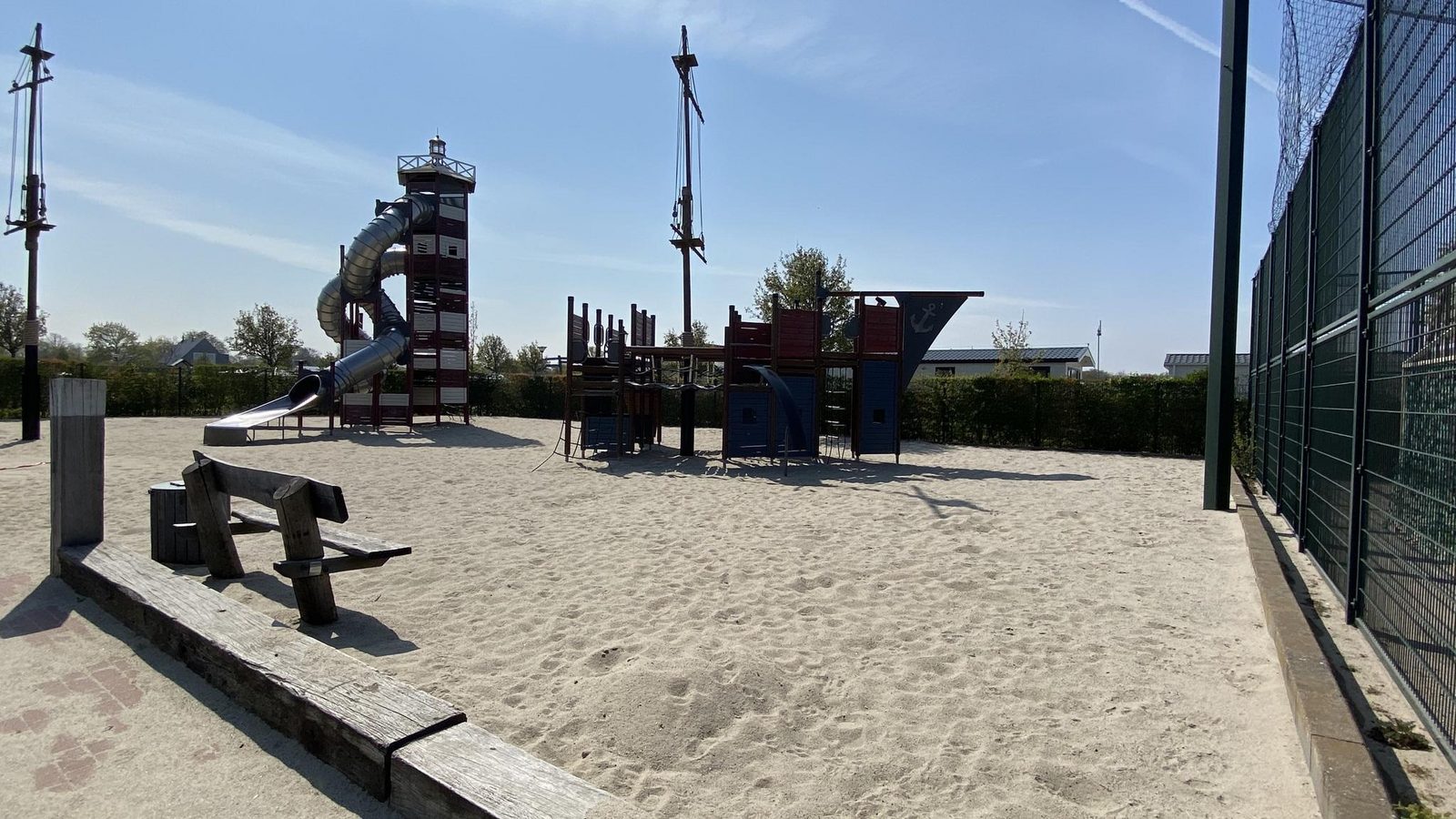 VZ930 Holidaychalet Duif 245 in Renesse