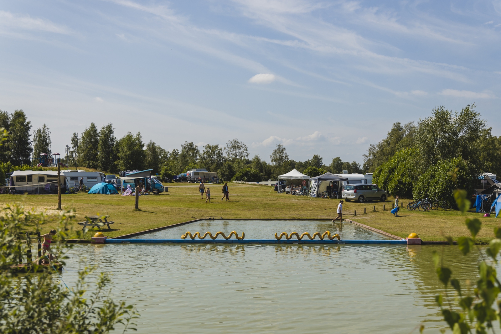 Komfort-Stellplatz am Wasser