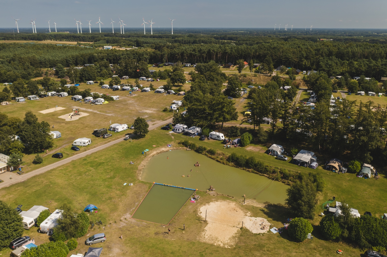Komfort-Stellplatz am Wasser