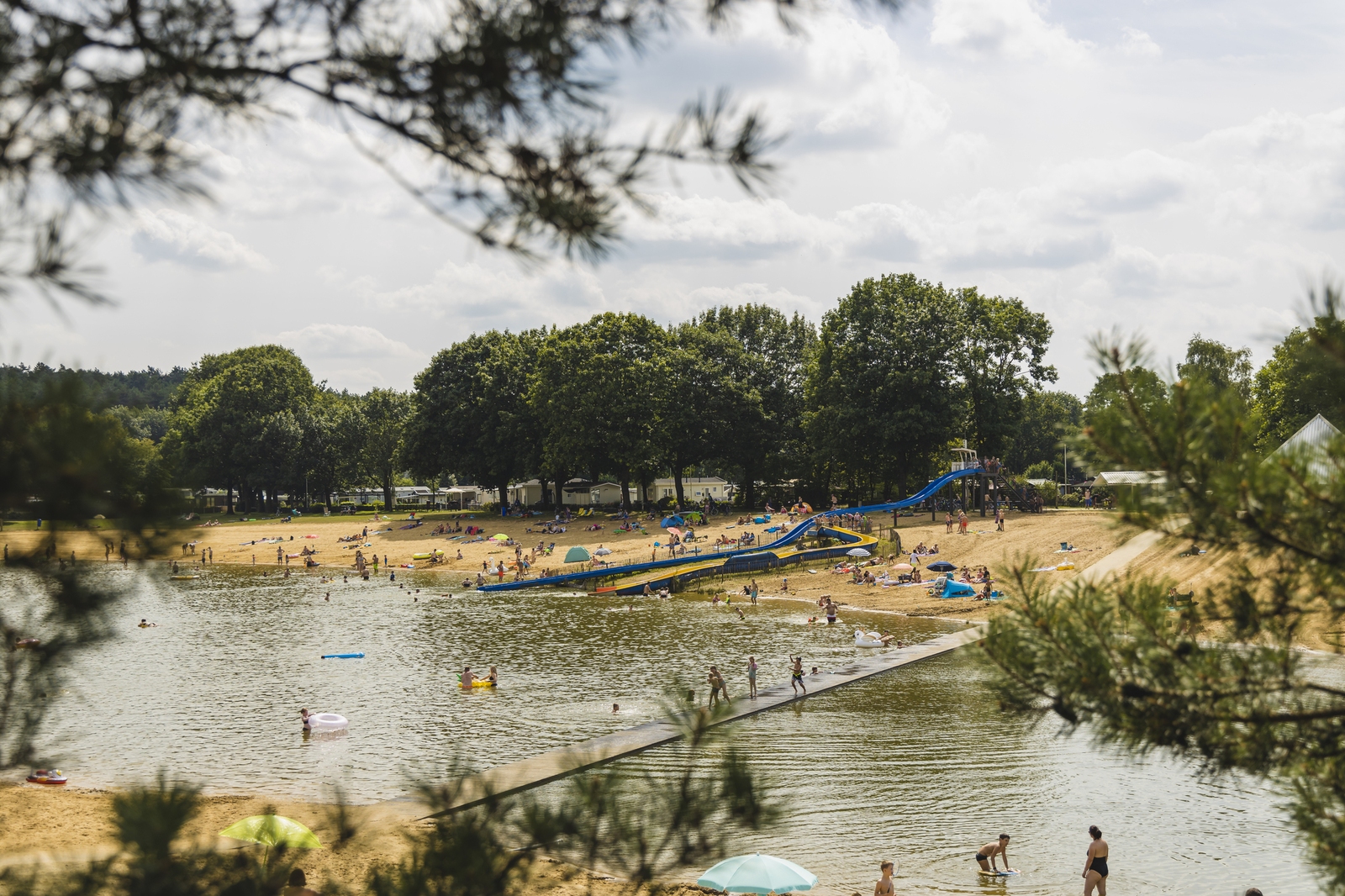 Komfort-Stellplatz am Wasser