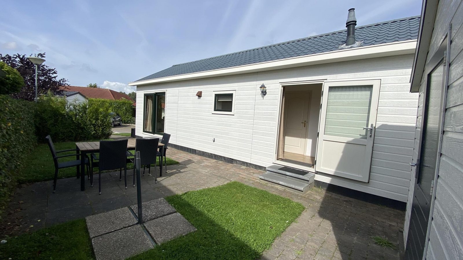 VZ1018 Holiday chalet Sint-Annaland