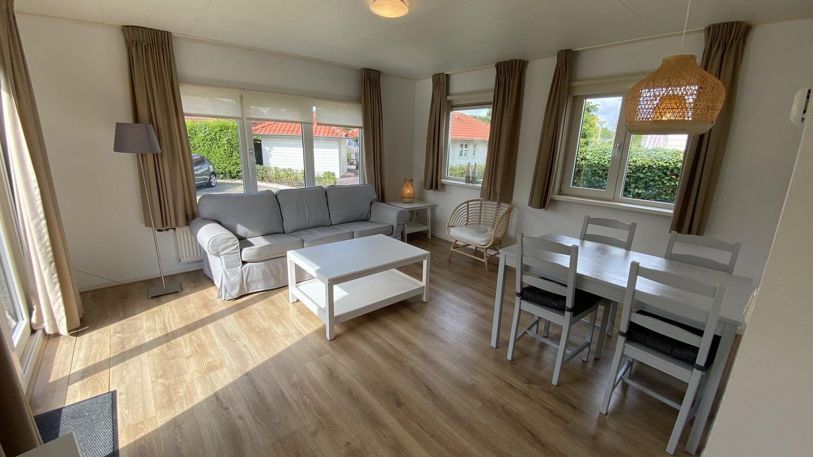 VZ1018 Holiday chalet Sint-Annaland