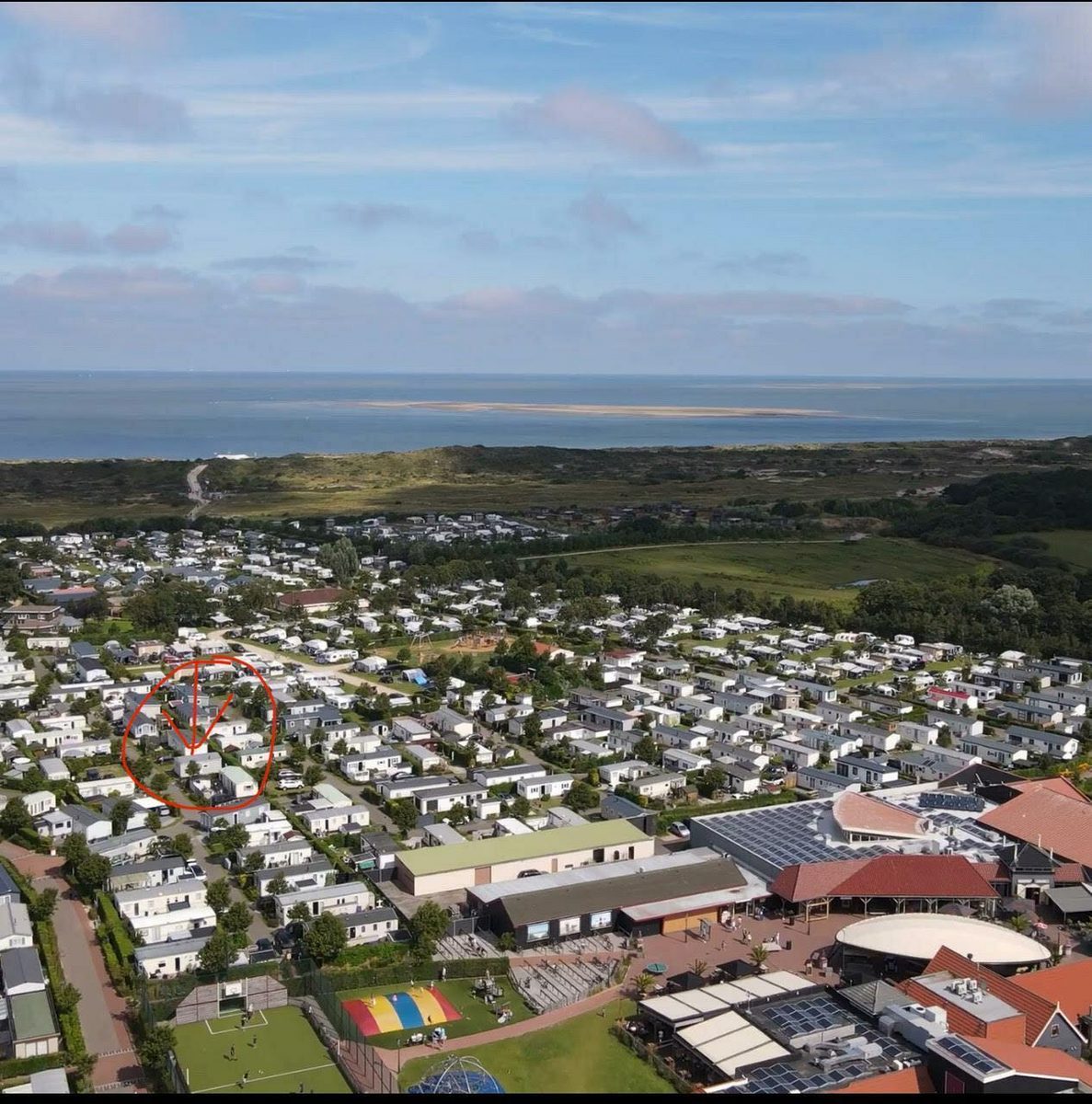 VZ466 Mobile home Duif 258 in Renesse