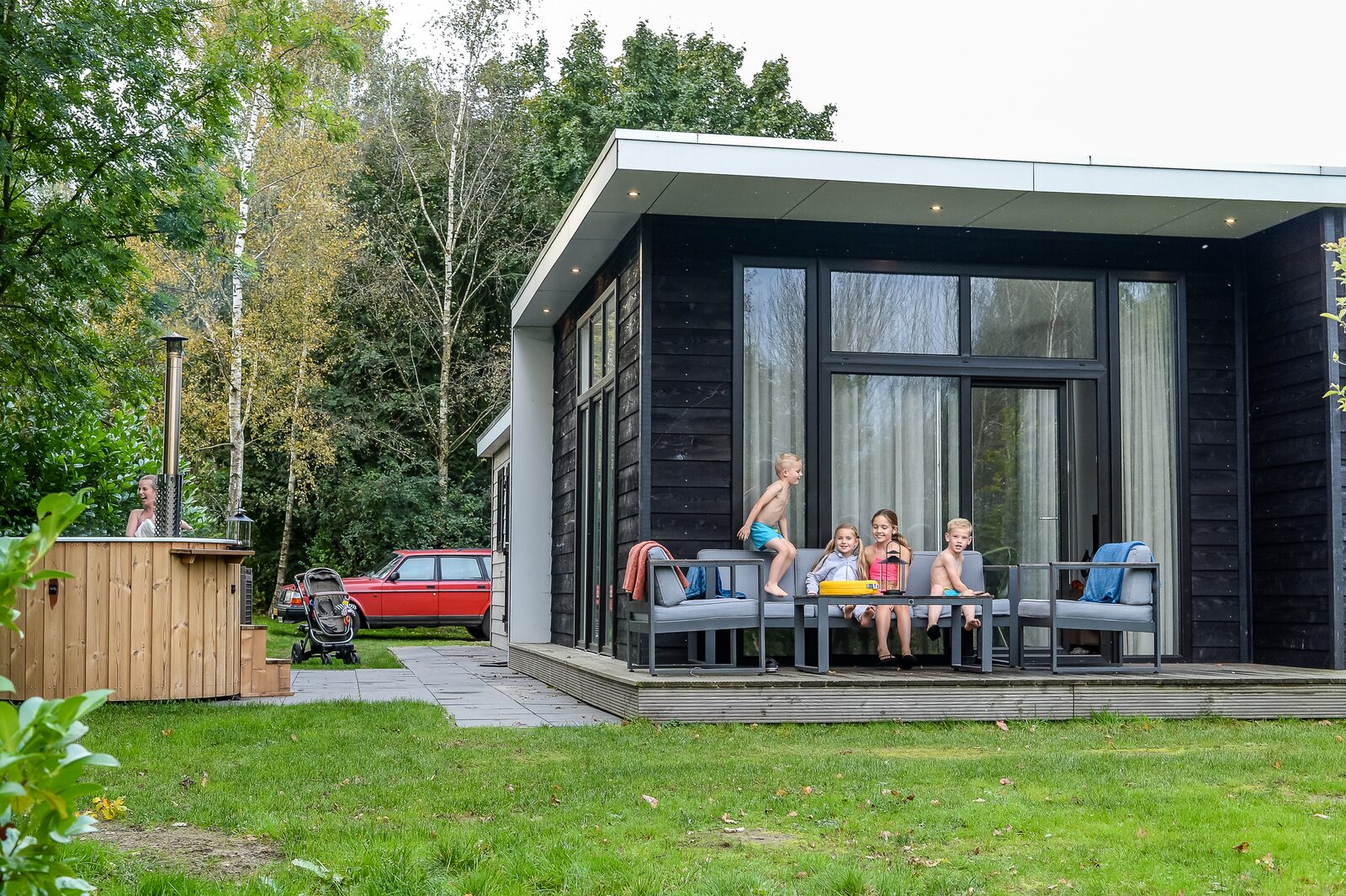 River Cabin with hot tub | 6 people