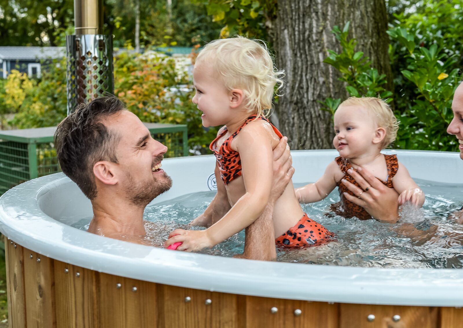 River lodge with hot tub | 4 people