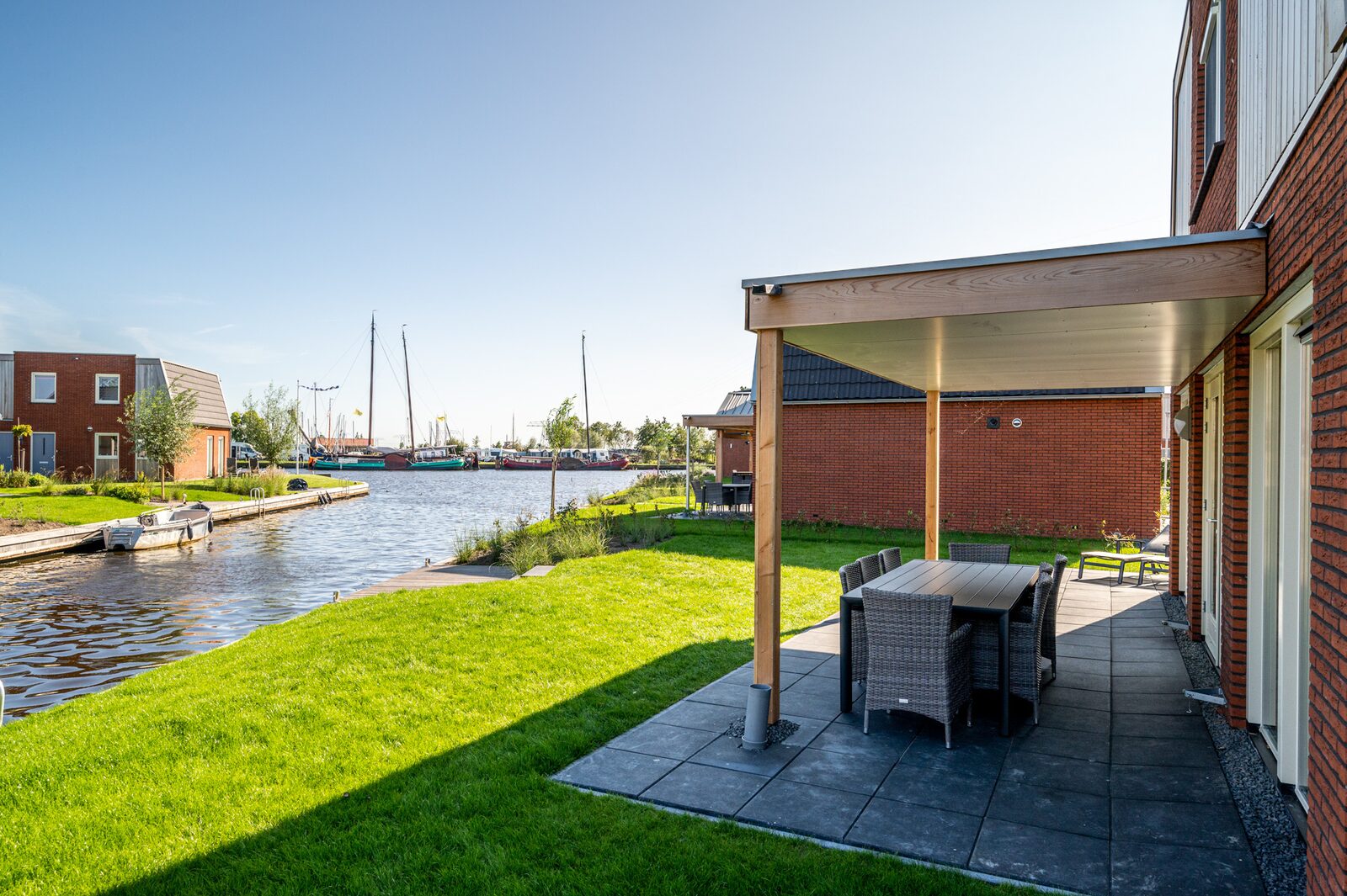 Sneekermeer 8-person