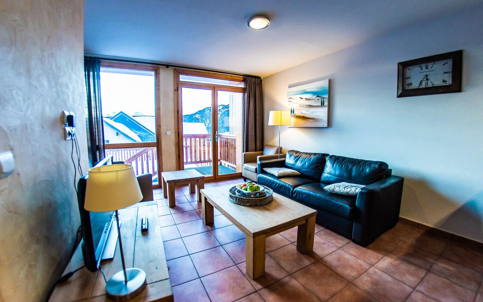Three-room apartment + cabin for 10 persons